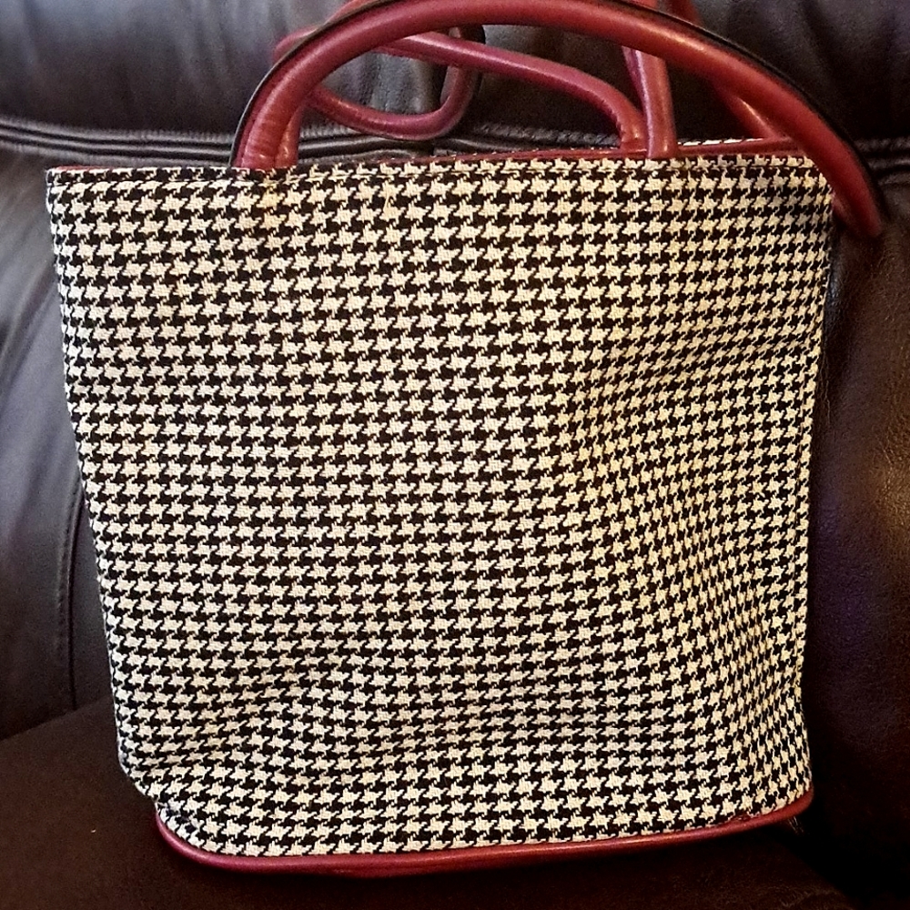 Bueno houndstooth shoulder bag.  Black/white.  Red bottom and straps.